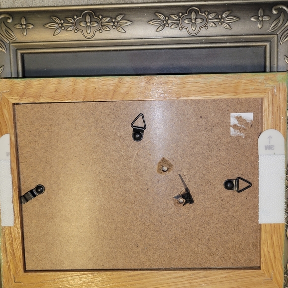 Picture frames - Picture 2 of 6